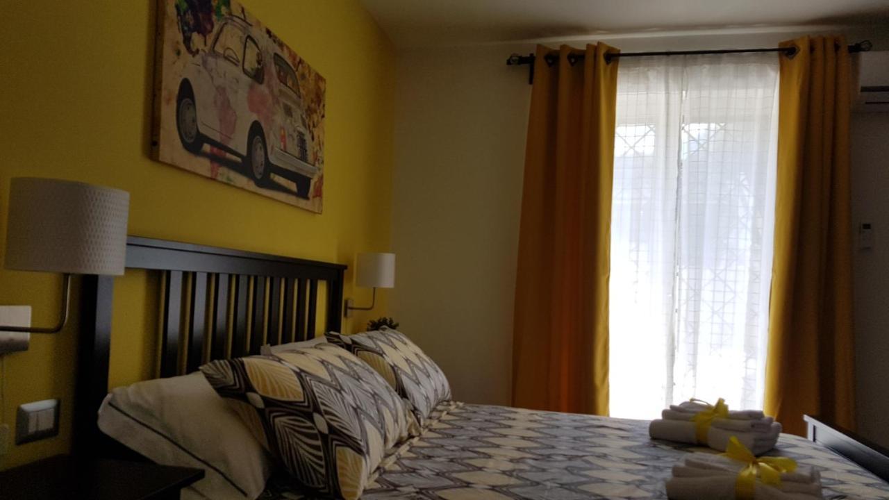 Mareluna B&B カステッランマーレ・ディ・スタービア エクステリア 写真